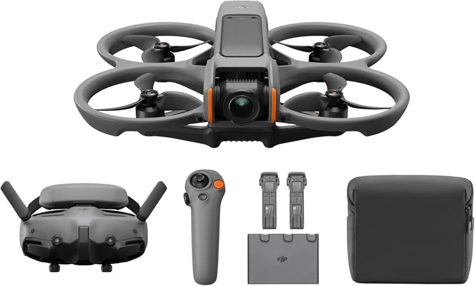 DJI Bundle Fly More Avata 2 (Trois Batteries), Drone FPV avec Caméra 4K, Acrobaties en Une Touche, Protection d’hélice intégrée, Drone Caméra avec Goggles 3 et RC Motion 3