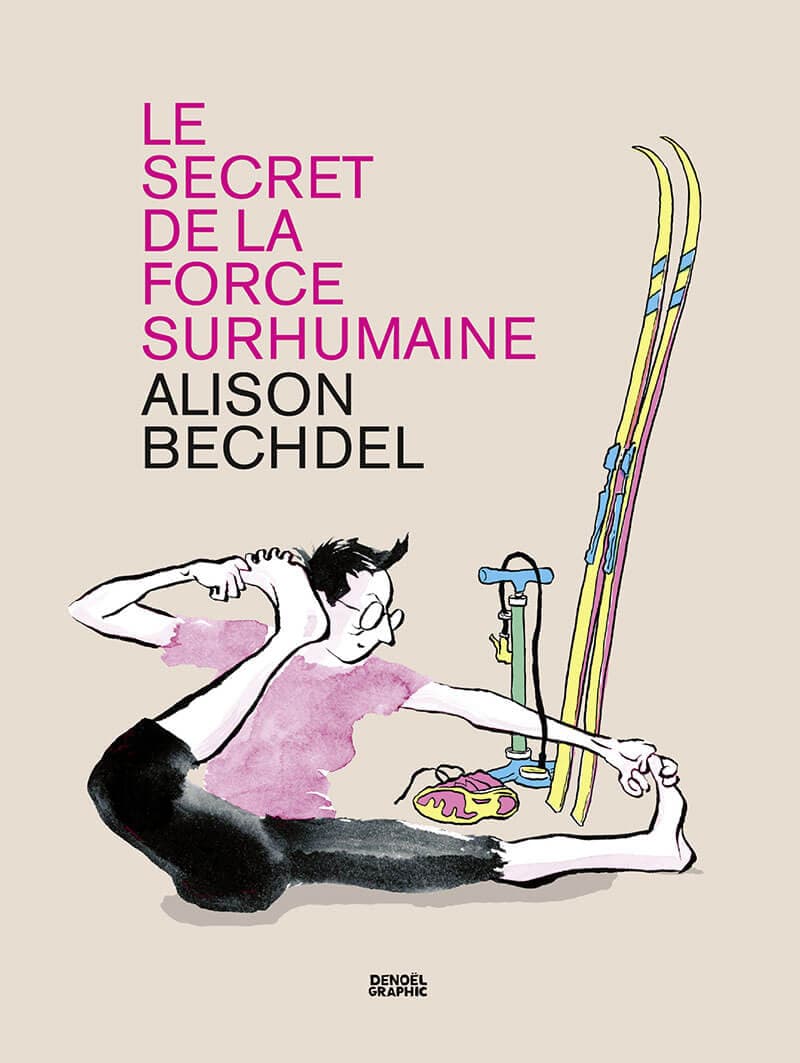 Après avoir exploré dans Fun Home et C'est toi ma maman ? les figures complexes de son père et de sa mère, c'est à la recherche d'elle même qu'Alison part avec ce nouvel ouvrage. Et où mieux se trouver que dans cette passion pour les sports violents, ineptes ou dangereux qui la pousse depuis l'enfance vers les derniers modèles de sneakers, tatamis, skis de fond, moutain bikes et autres instruments de torture ? Mais plus Alison se cultive physiquement, plus sa psyché semble lui faire obstacle. C'est donc du côté des philosophies orientales et des poètes romantiques et transcendantalistes des siècles passés, de Coleridge à Jack Kerouac, que notre exploratrice traque l'illumination. En artiste virtuose et athlète qui-ne-rajeunit-pas, elle parvient à la conclusion que le secret de la force surhumaine ne réside pas dans la vie au grand air et les abdos en plaquette de chocolat, mais plutôt dans le fait d'accepter sa dépendance aux autres, cruciale à la survie mentale. Comme dans toute son oeuvre, humour, culture, introspection et profondeur de vue entrent en fusion pour faire de ce Secret de la force surhumaine une pierre de plus dans le jardin zen d'Alison Bechdel et une nouvelle pépite du roman graphique.