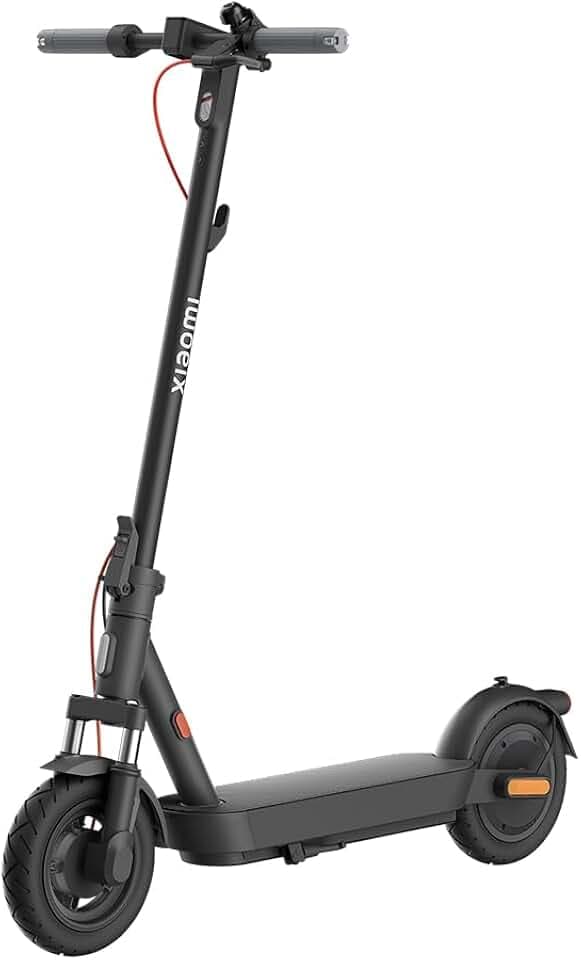 Xiaomi Electric Scooter 5 – Amortisseurs Doubles Ressort Avant – 60km Autonomie Étendue – Pneus 10' Tubeless – Moteur 700W Max – Pente 18%