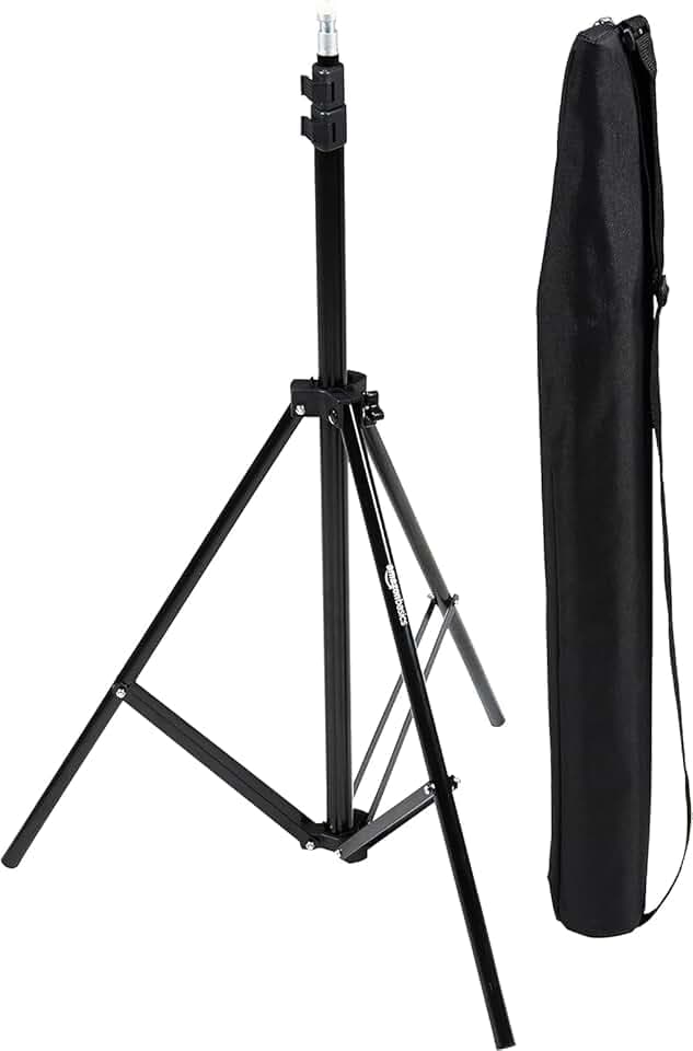 Amazon Basics Support pour Éclairage en Aluminium de 2,04m avec Étui pour Studio et Photos en Extérieur, 1,22kg, Hauteur Réglable, Portable, Stockage Compact - Noir