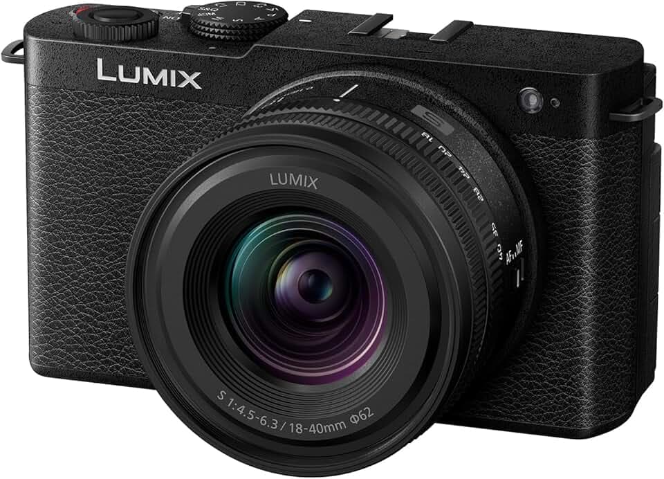 Panasonic Lumix S9 Appareil Photo Hybride Plein Format + Objectif Lumix S 18-40mm F4.5-6.3 (24MP, Autofocus Phase, Double Stab, 6K Open Gate, Rafale AFC 30ips, App Lumix Lab) – Version Française