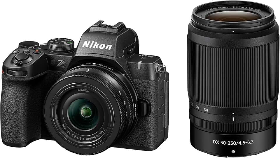 Nikon Hybride KIT Z 50II + Z DX 16-50mm VR + Z DX 50-250mm VR, capteur APS-C 20,9 MP, vidéo 4K jusqu'à 30 i/s, écran Tactile et orientable, viseur Lumineux