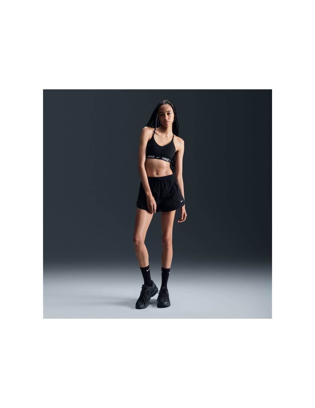 Soutien-gorge de sport rembourré et ajustable Brassiere de sport Indy Light Support Femme Fitness Nike