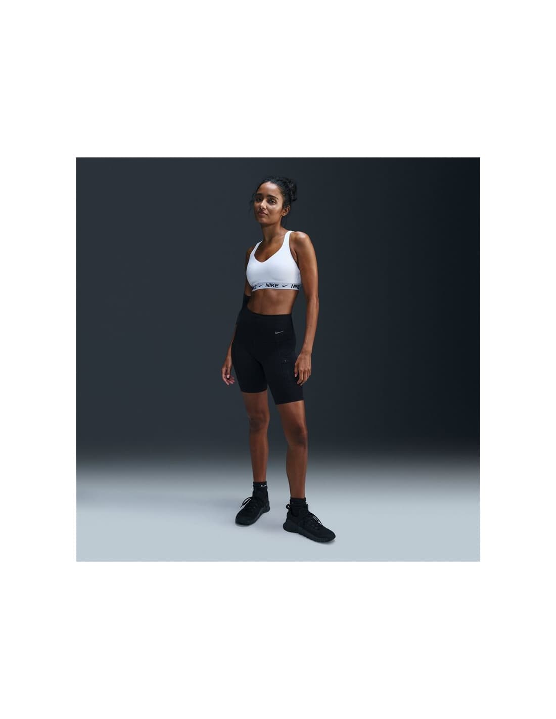 Brassiere de sport Fitness Nike Indy à maintien élevé, rembourré et ajustable Femme blanc