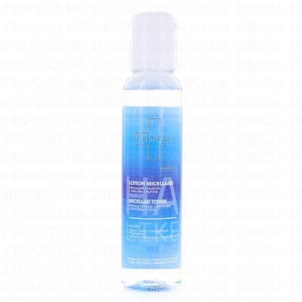Démaquille, hydrate, détoxifie, illumine Véritablement innovante, cette formule allie la fluidité d'une eau micellaire à l'efficacité d'un soin d'exception.Nettoie la peau en profondeur et élimine efficacement les impuretés, les filtres solaires et le maquillage, même waterproof. Gorge la peau en eau pour vous assurer une sensation de douceur et d'hydratation immédiate. Zéro tiraillement assuré !Lutte contre les signes de l'âge en rééquilibrant la flore cutanée.