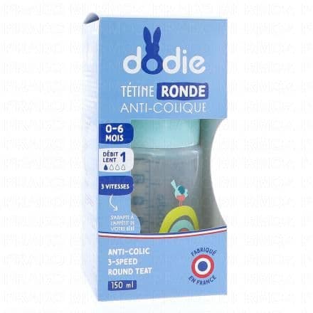 Biberon 0-6mois, Débit Lent 1, décoré, 1er âge, 150 mlMotif et couleur aléatoire selon disponibilité. Merci de préciser le sexe de l'enfant dans le panier. Dotés de la tétine en silicone Softflow et de la valve anti-colique, les biberons Dodie Initiation + facilitent le passage de l'allaitement du sein au biberon. La valve en silicone permet à l'air de pénétrer par le fond du biberon lorsque le bébé aspire, l’empêchant ainsi d’avaler de l'air, et garantissant un débit de lait constant. Ergonomique, gradué, col large, antifuite, anticolique, antirégurgitation, antiaérophagique. Tétine silicone, extrasouple, débit 1, 3 vitesses. Livré avec un capuchon de protection. Conforme à la norme NF EN 14350. Coloris : mauve translucide avec décor lapin. Conditionnement : boîte carton.