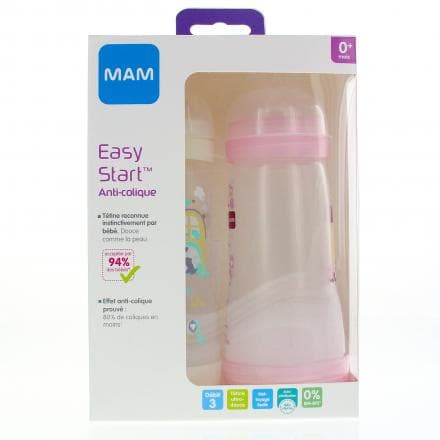 Deux biberons easy start anti-colique 320ml (motif aléatoire selon arrivage) Motif et couleur aléatoire selon disponibilité. Merci de préciser le sexe de l'enfant dans le panier. Le biberon MAM est idéal pour les bébés. Très pratique à nettoyer car il se dévisse en haut comme en bas. Auto-stérilisation facile.Les tétines ont la même douceur que la peau et elles sont reconnues instinctivement par les bébés. Elles ont en plus un effet anti-colique.
