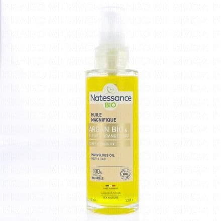 Huile sèche corps & cheveux. Enrichie en huile d'argan bio et en trio de fleurs d'orient, l'huile magnifique nourrit votre peau et vos cheveux en profondeur. Non grasse, cette huile diffuse un doux parfum de mille et une fleurs d'orient.