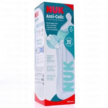 Développé pour que le bébé n’avale pas d’air en buvant son lait ! Motif et couleur aléatoire selon disponibilité. Merci de préciser le sexe de l'enfant dans le panier. Les biberons et les tétines physiologiques favorisent naturellement l'allaitement mixte, réduisent les risques de coliques, favorisent la digestion et un bon développement buccal. Avec les biberons et tétines First Choice+ de Nuk, bébé a l'équipement le plus naturel pour bien débuter dans la vie.Le biberon Anti-Colic Professional de Nuk est équipé d’un système de ventilation professionnel qui permet de réduire drastiquement la quantité d’air que bébé avale en buvant son lait, et de ce fait, réduit le risque de coliques. Selon une étude réalisée auprès de mamans, de sages-femmes et de pédiatres, 96% des experts confirment que le liquide contient moins d’air, 85% des mamans confirme que ce biberon permet de réduire les coliques et 93% des bébés acceptent le biberon NUK Anti-Colic Professional !